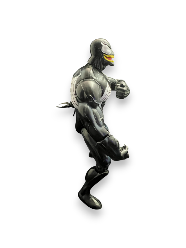 Venom - Pull String Action