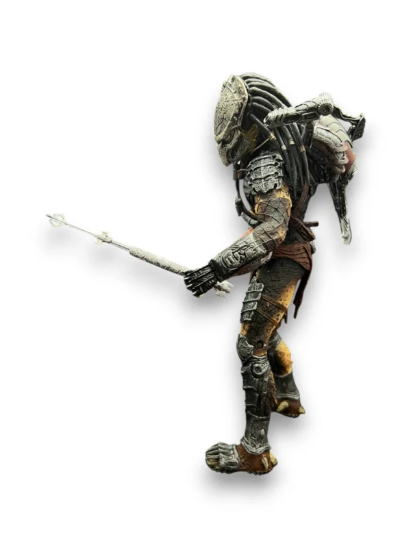 Aliens vs. Predator: Requiem – Predator figure